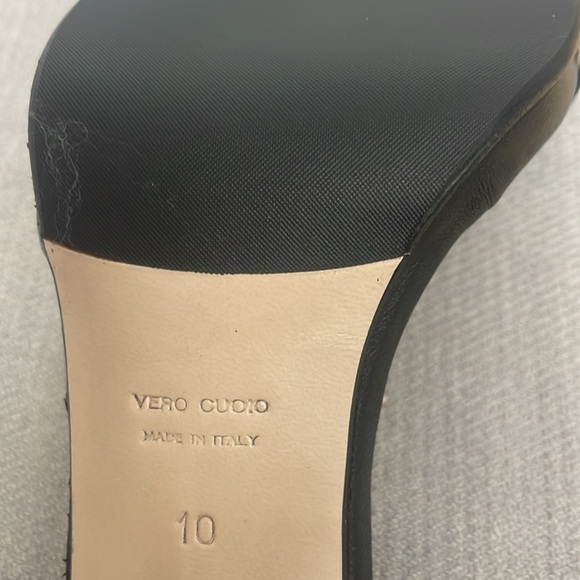 Almond toe ankle strap closed toe sandal pump - Picture 5 of 5